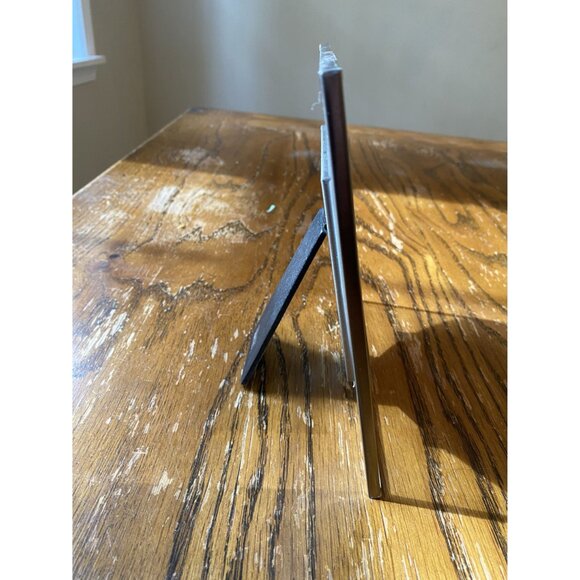 Heart-Shaped Pressed Floral Glass Picture Frame By E.I.S.A. Inc. - Picture 4 of 5